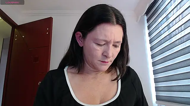  Alice Horny Gh online show from 4, 4, 2026