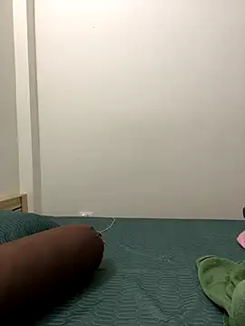 Snapshot of Seena-Mochi chatting on 6, 12, 2024 Seena-Mochi online show from 6, 12, 2024