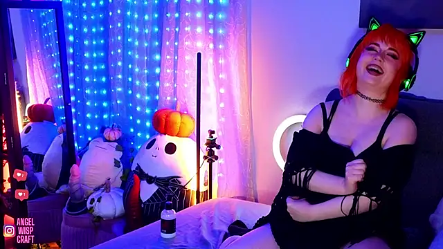 Angel-Lewd-Cake online show from 6, 3, 2025