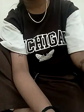 Snapshot of sweet_jia23 chatting on 15, 10, 2025 sweet jia23 online show from 15, 10, 2025