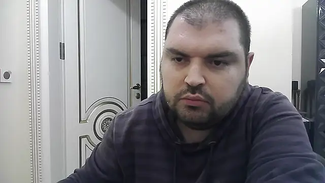 KIZLAZIMYaa online show from 5, 2, 2026