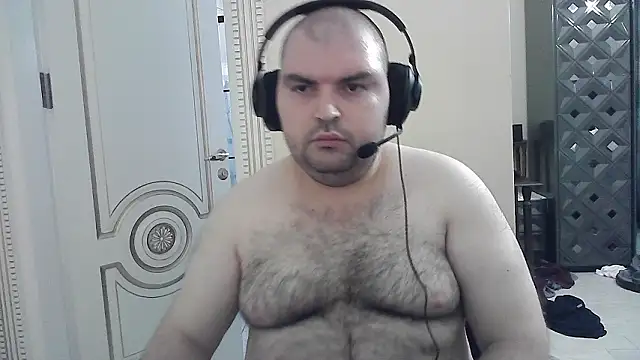 KIZLAZIMYaa online show from 10, 2, 2026