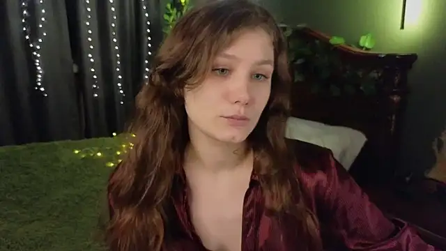 Snapshot of Charlotte_wow chatting on 15, 2, 2025 Charlotte wow online show from 15, 2, 2025