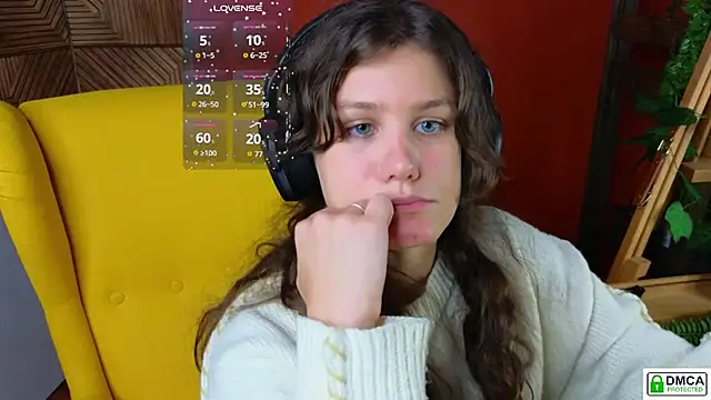 Snapshot of Charlotte_wow chatting on 22, 10, 2025 Charlotte wow online show from 22, 10, 2025