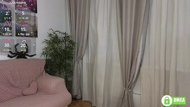 Charlotte wow online show from 21, 11, 2025