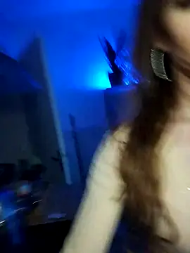 Luna Kitanna online show from 11, 5, 2026