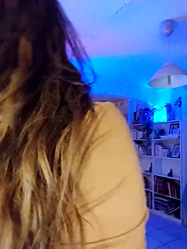 Luna Kitanna online show from 10, 2, 2025