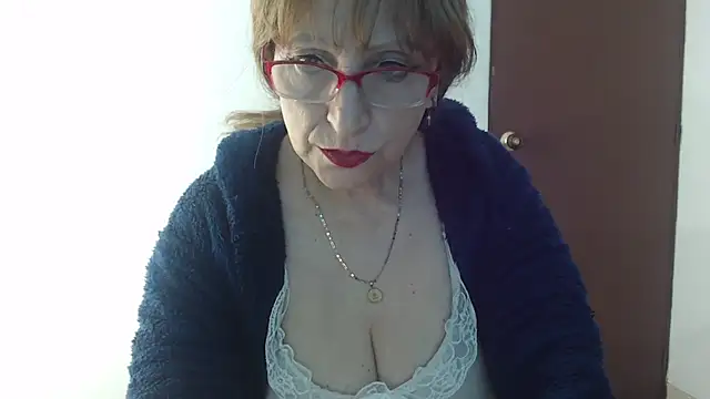 Lilly macflyy online show from 30, 10, 2025