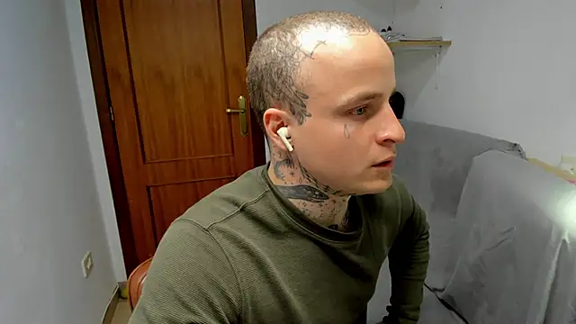 layneinchains online show from 4, 4, 2026