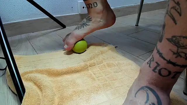 layneinchains online show from 19, 4, 2026