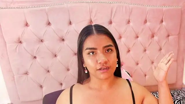 hannnasmith online show from 12, 2, 2026