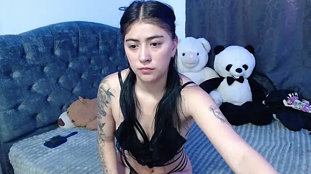 Snapshot of Gaby_foz chatting on 6, 3, 2025 Gaby foz online show from 6, 3, 2025