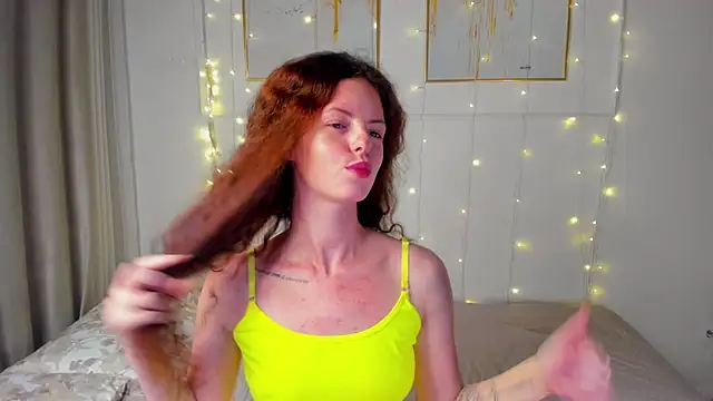 RubyAttwood online show from 28, 11, 2025