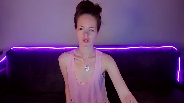 Snapshot of RubyAttwood chatting on 25, 4, 2026 RubyAttwood online show from 25, 4, 2026