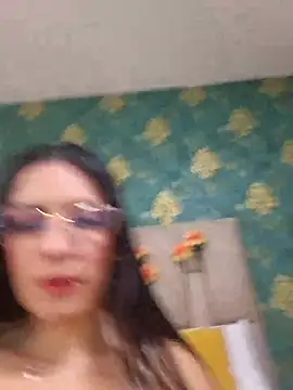 SuzanSmithh online show from 7, 1, 2026