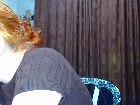 Snapshot of Redhead_incandy chatting on 12, 6, 2026 Redhead incandy online show from 12, 6, 2026