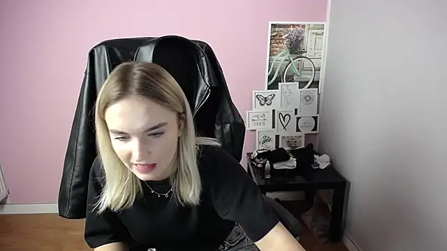 viktoria lovely online show from 22, 10, 2025