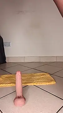 Perqueen online show from 2, 12, 2025