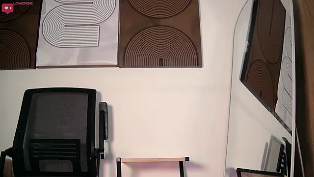 aidaadams online show from 7, 3, 2026