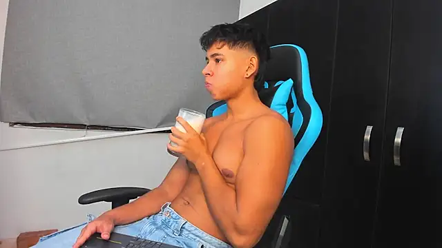 Bray Kevin online show from 22, 10, 2025