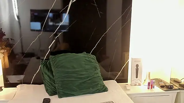 BellaaStarlix online show from 11, 3, 2026