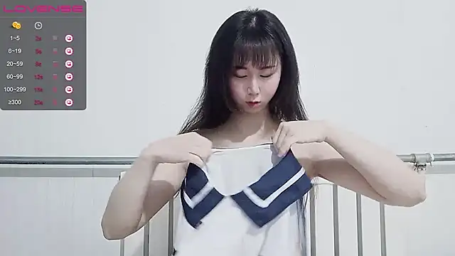 Snapshot of mimi-yangyang chatting on 12, 2, 2025 mimi-yangyang online show from 12, 2, 2025