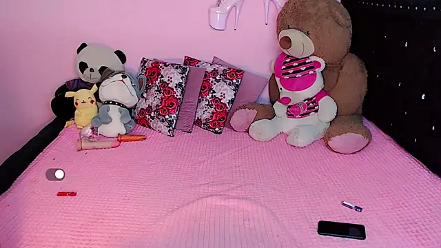 Ciinamonloren online show from 19, 12, 2025