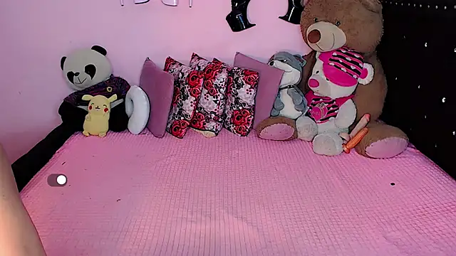 Ciinamonloren online show from 8, 3, 2026