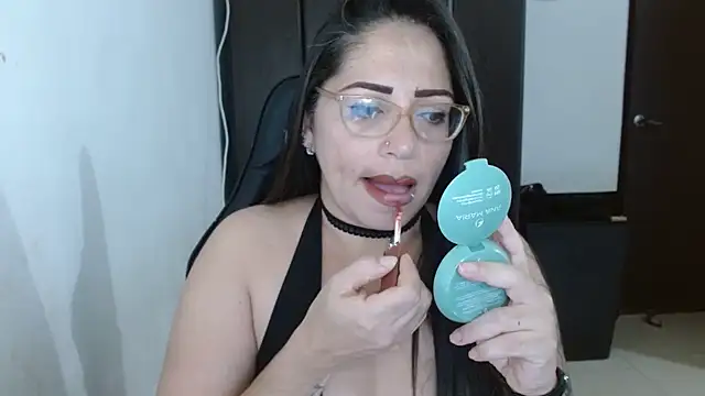 natashasmithe online show from 9, 11, 2025