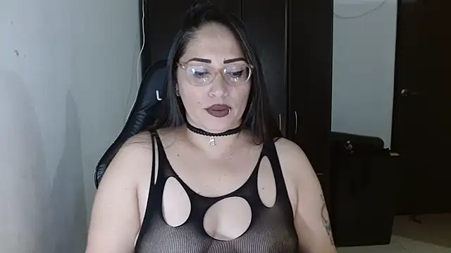 natashasmithe online show from 17, 11, 2025