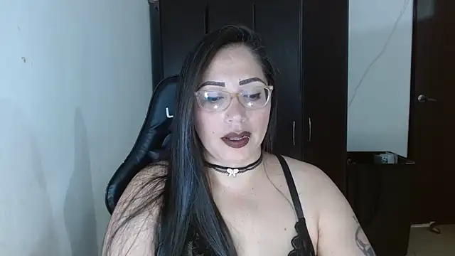 natashasmithe online show from 3, 11, 2025