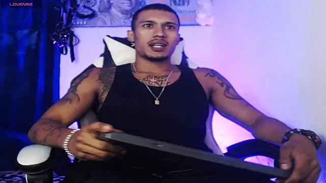 Snapshot of Ryan_coopper chatting on 22, 11, 2025 Ryan coopper online show from 22, 11, 2025