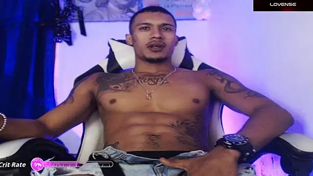 Snapshot of Ryan_coopper chatting on 14, 11, 2025 Ryan coopper online show from 14, 11, 2025