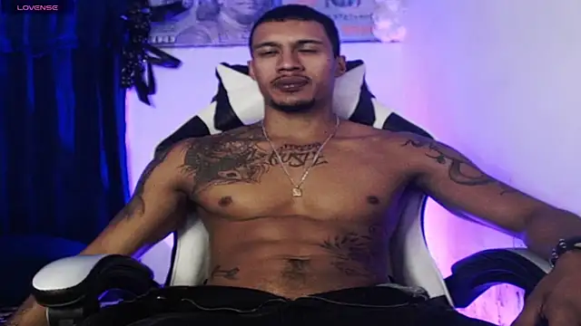 Snapshot of Ryan_coopper chatting on 29, 11, 2025 Ryan coopper online show from 29, 11, 2025