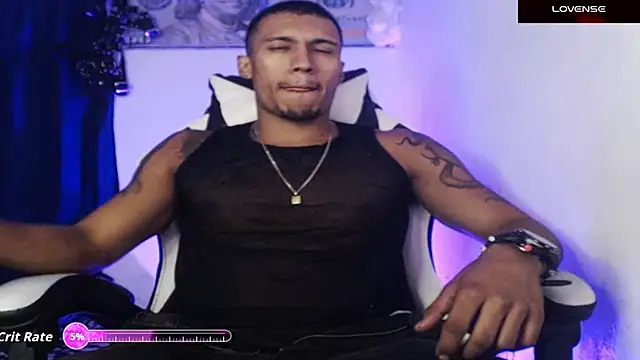 Snapshot of Ryan_coopper chatting on 12, 11, 2025 Ryan coopper online show from 12, 11, 2025