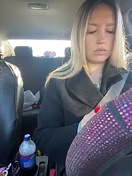 StasyWood online show from 9, 4, 2026