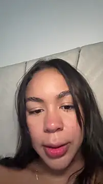 IsabelaVanegas  online show from 12, 11, 2025