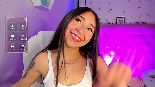  cloe martinez online show from 22, 1, 2025