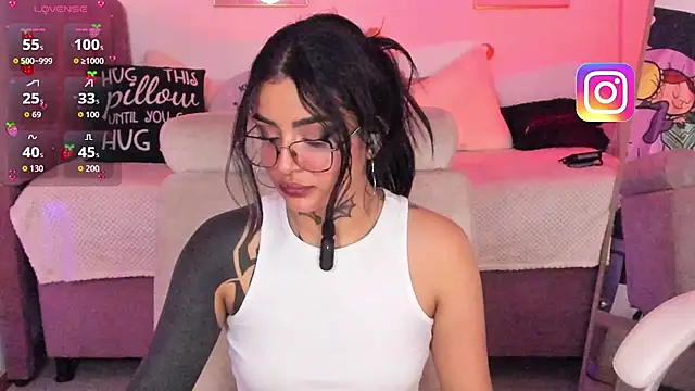 Hinataw33d01 online show from 26, 11, 2025