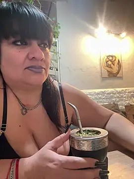Snapshot of Sensualmente333 chatting on 28, 7, 2026 Sensualmente333 online show from 28, 7, 2026