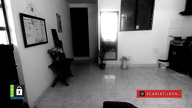 Scarletleon77 online show from 10, 2, 2026