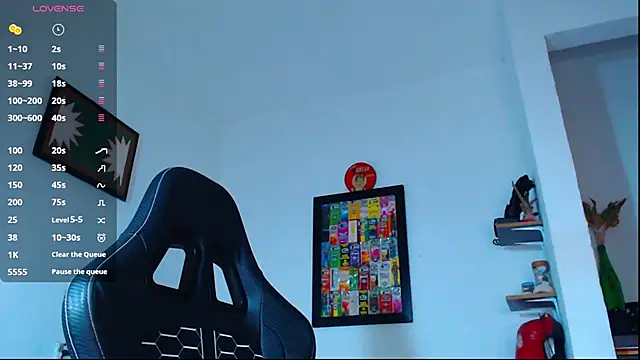 Snapshot of yosoy_enzo2020 chatting on 18, 10, 2025 yosoy enzo2020 online show from 18, 10, 2025