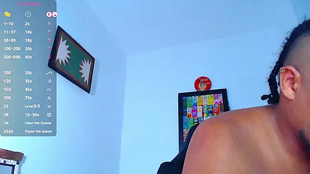 Snapshot of yosoy_enzo2020 chatting on 10, 10, 2025 yosoy enzo2020 online show from 10, 10, 2025