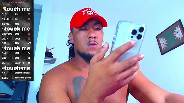 Snapshot of yosoy_enzo2020 chatting on 27, 11, 2025 yosoy enzo2020 online show from 27, 11, 2025