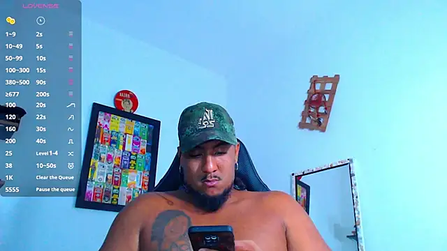 Snapshot of yosoy_enzo2020 chatting on 17, 11, 2025 yosoy enzo2020 online show from 17, 11, 2025