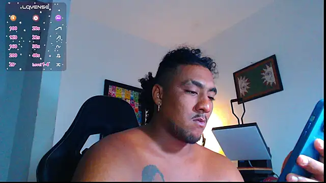 yosoy enzo2020 online show from 22, 4, 2026