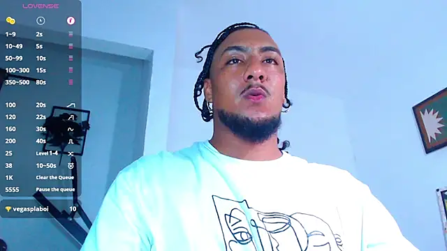 Snapshot of yosoy_enzo2020 chatting on 9, 11, 2025 yosoy enzo2020 online show from 9, 11, 2025