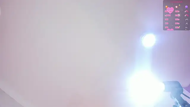 paulinasaeEnz online show from 4, 4, 2026