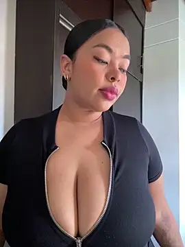 PUSHYLATE online show from 1, 11, 2025