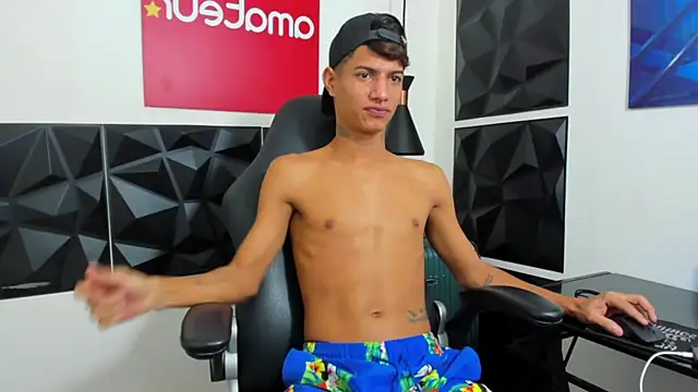 Snapshot of xbrefranco chatting on 5, 3, 2025 xbrefranco online show from 5, 3, 2025